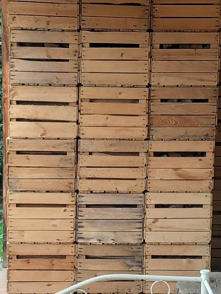 Bois de chêne dans une boîte à fruits de qualité supérieure., Enlèvement ou Envoi, Bois