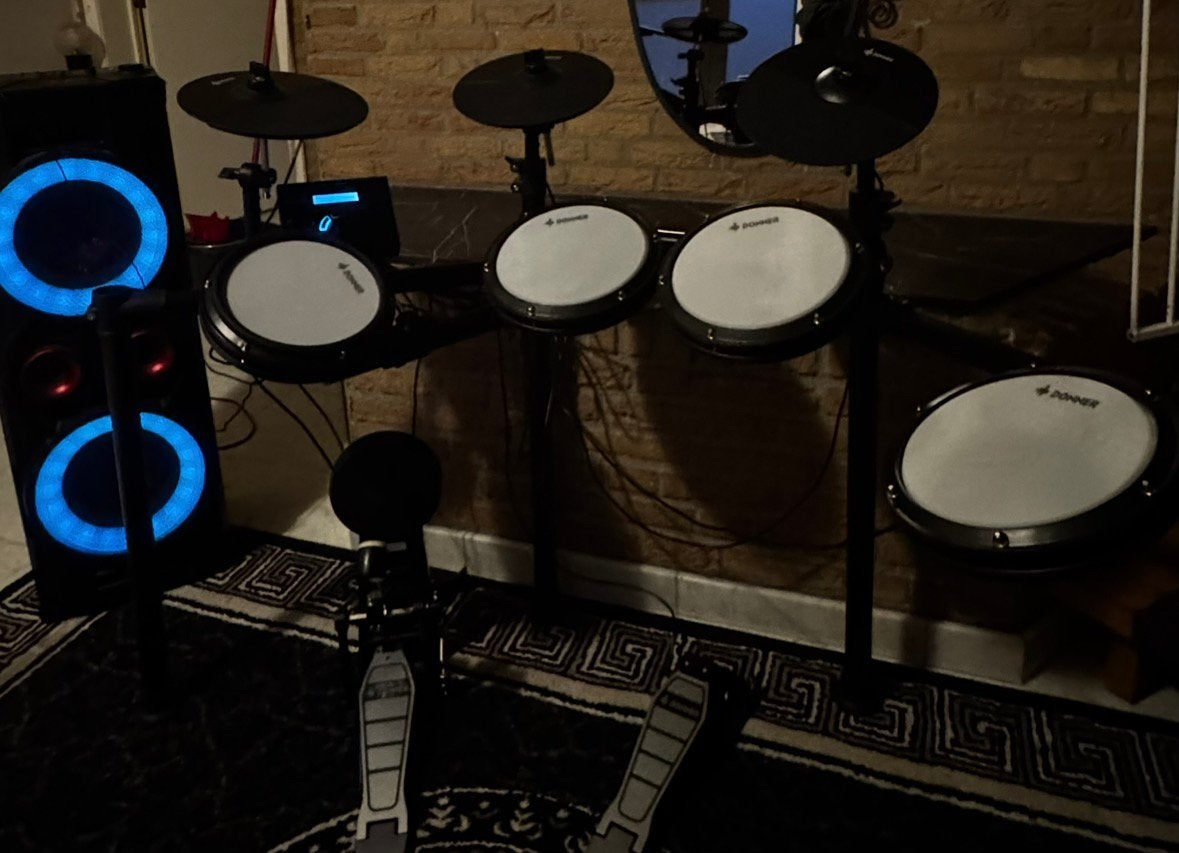 Elektrische drumstel, Muziek en Instrumenten, Drumstellen en Slagwerk, Ophalen, Zo goed als nieuw