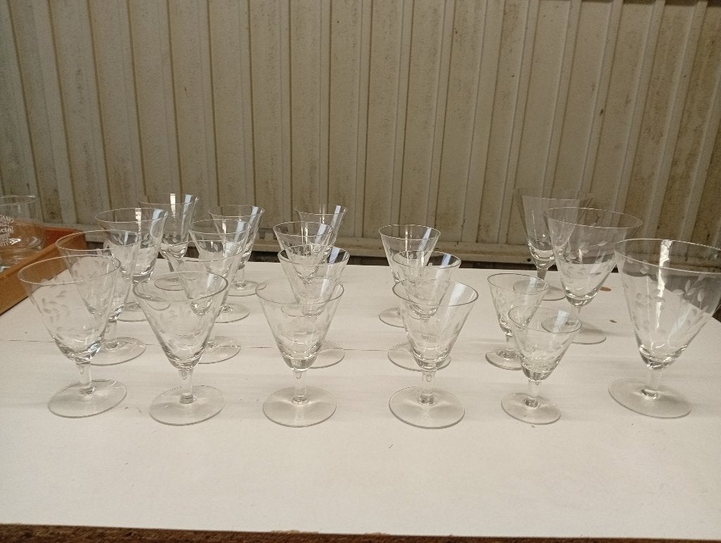 Service 20 verres cristal gravé Art Déco – Vintage chic, Enlèvement