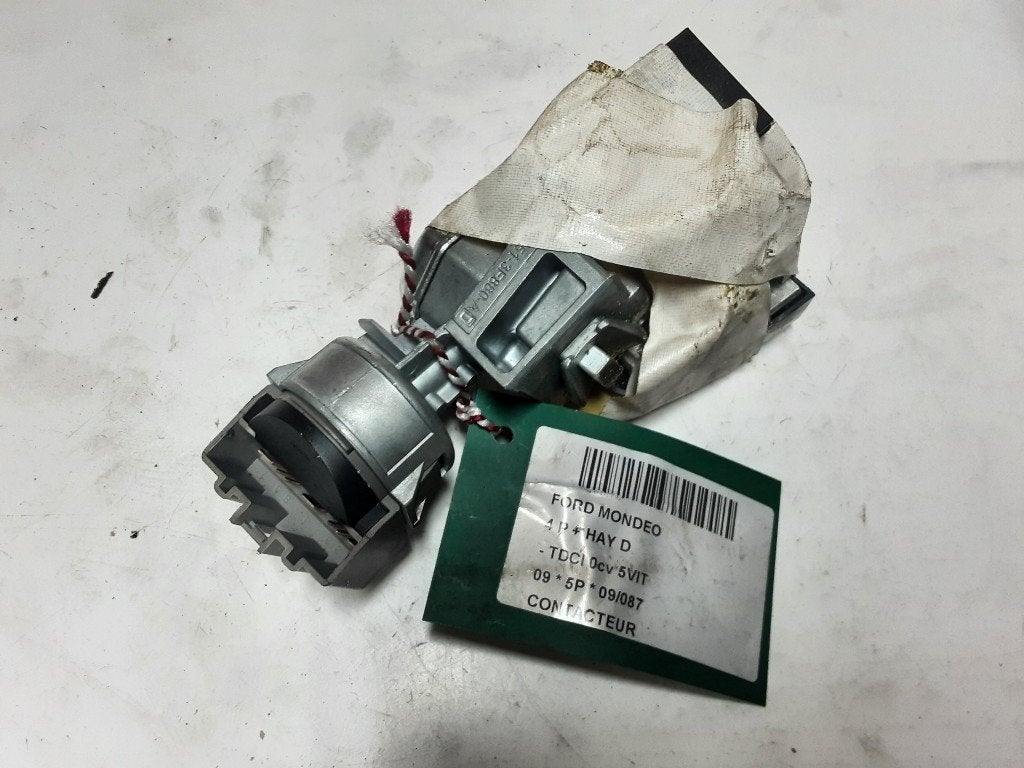 CONTACTSLOT Ford Mondeo IV (01-2007/01-2015), Auto-onderdelen, Overige Auto-onderdelen, Ford, Gebruikt