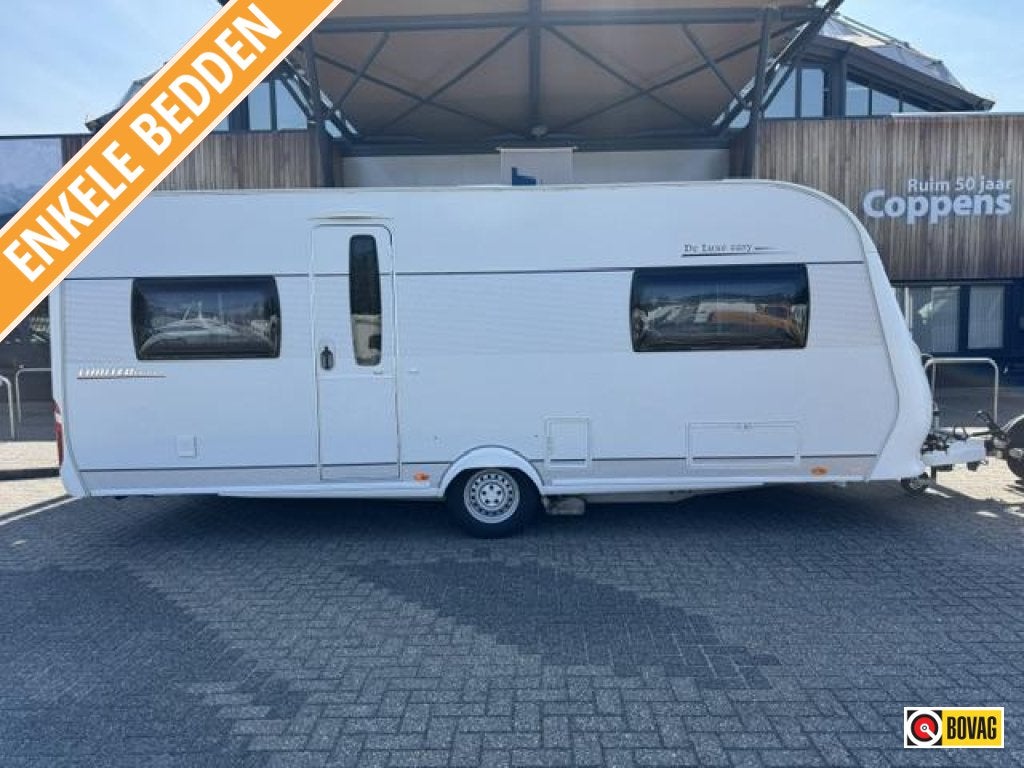 Hobby Luxe Easy 540 UL, Jusqu'à 4, Hobby, 5 à 6 mètres, Lit dans la longueur