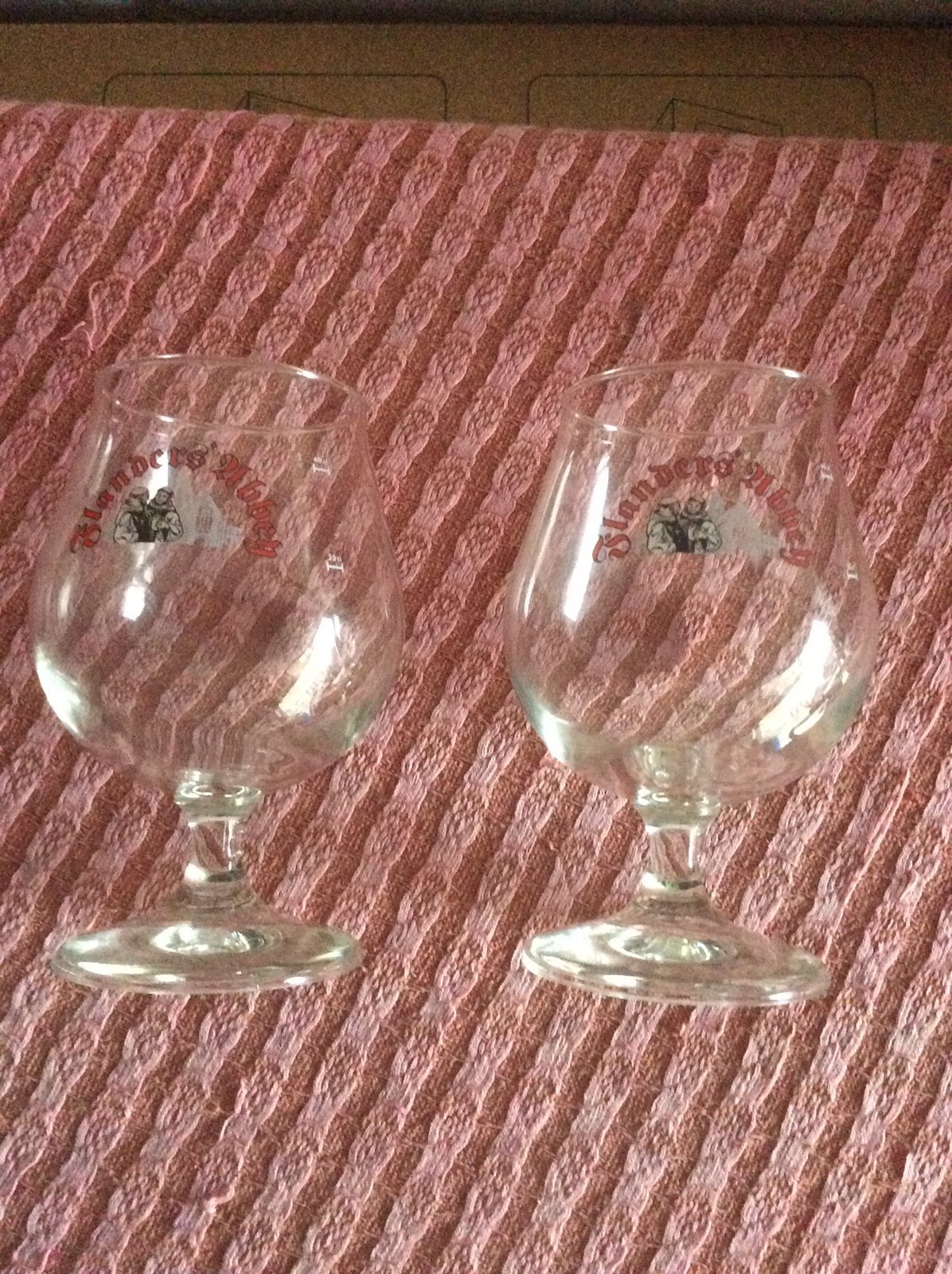 Abbaye de Flandre, duo, Collections, Enlèvement, Comme neuf, Verre ou Verres