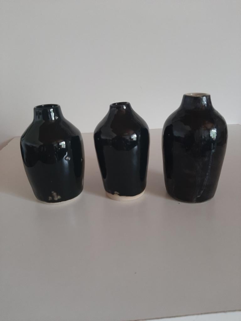 Vases en céramique, noirs, brillants, fabriqués à la main, Maison & Meubles, Accessoires pour la Maison | Vases, Enlèvement ou Envoi