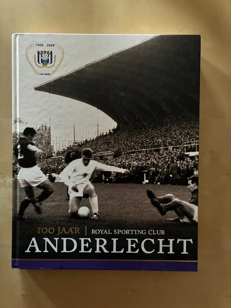 Boek 100 jaar RSCA royal sporting Club Anderlecht, Enlèvement, Comme neuf