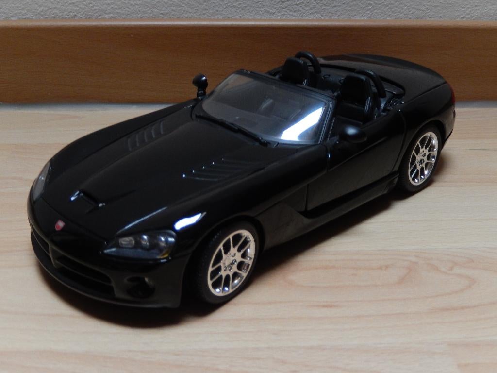 Dodge Viper SRT-10 2003 1/18 Maisto, Ophalen of Verzenden, Zo goed als nieuw, Auto, Maisto