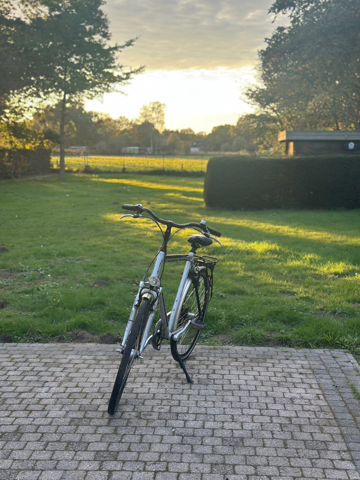 Venturelli, Tarpon, stadsfiets, trekkingfiets,, Fietsen en Brommers, Ophalen, Zo goed als nieuw