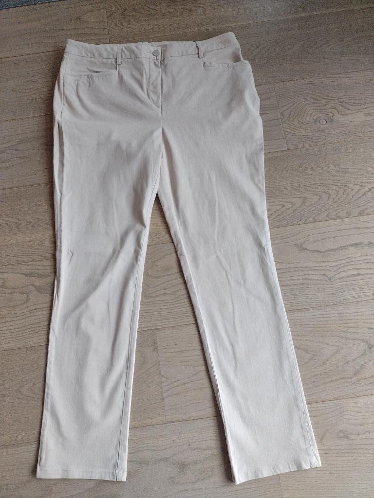 Beige damesbroek maat 48 - Perfecte staat, Kleding | Dames, Broeken en Pantalons, Ophalen, Beige, Maat 46/48 (XL) of groter, Zo goed als nieuw