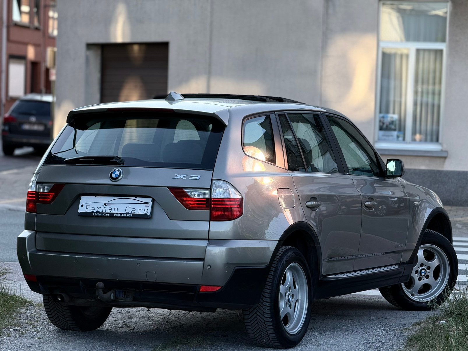 Bmw X3 2.0i xDrive • 2009 • GPS • Airco • Panoramadak, Testrit aan huis, 1995 cc, 4 cilinders, Beige