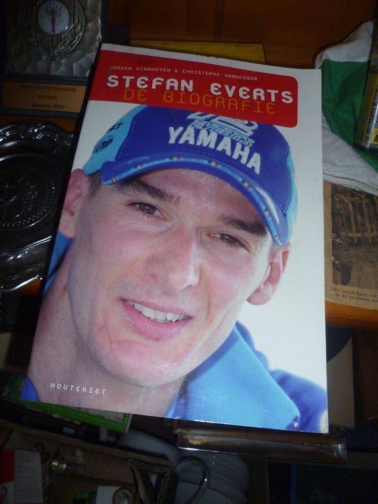 RENNERS BOEK VAN STEFAN EVERTS, Ophalen