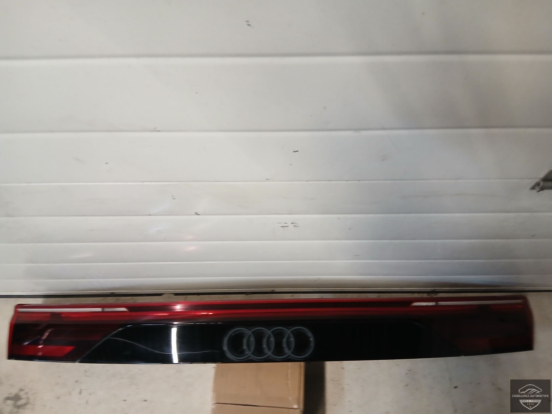 Audi SQ8 RSQ8 4M Facelift 22+ LED Achterlicht 4M8945095BE, Gebruikt, AUDI AG, Auto-Union-Strasse 1
85045  Ingolstadt, DE, Audi