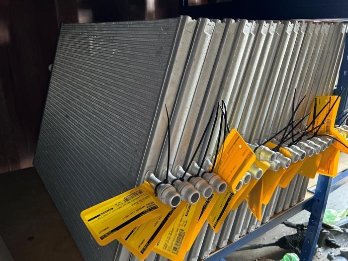 Radiateur van een Mercedes Sprinter, Gebruikt, -, Ophalen of Verzenden, -