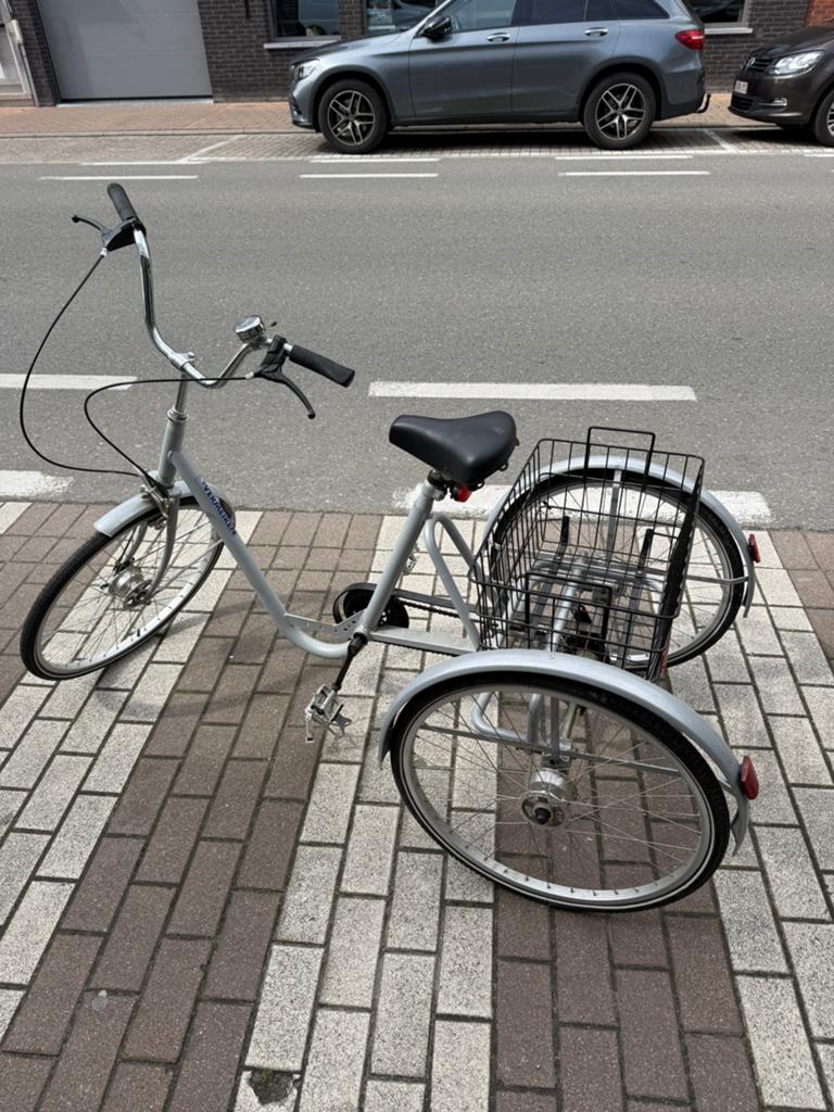 kwalitatieve driewielerfiets van het merk Vermeiren,, Ophalen, Zo goed als nieuw