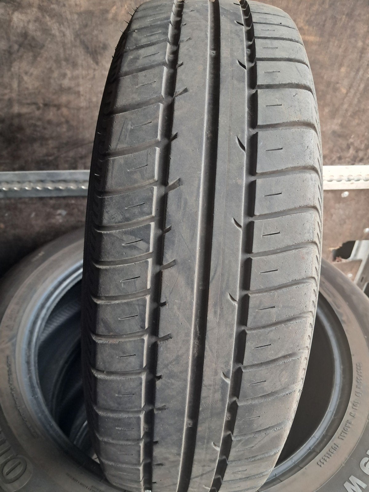 1857014 185/70/14 185/70r14 été, Enlèvement