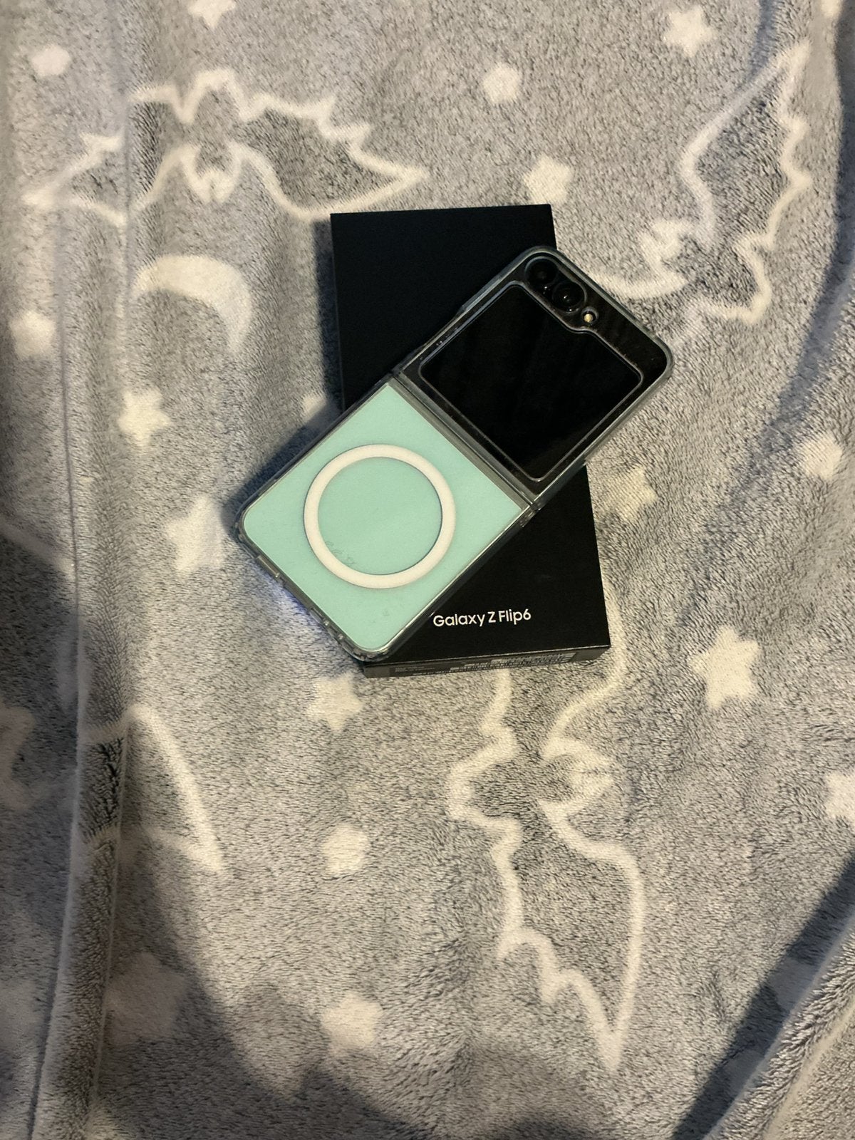 Samsung z flip 6 256gb, Télécoms, Autres couleurs, Comme neuf, Enlèvement, Android OS