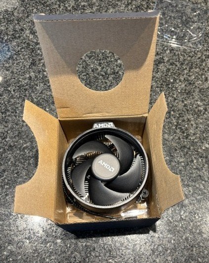 AMD Ryzen 5 1600 + Wraith Stealth-koeler, Ophalen, 6-core, AMD Ryzen 5, Zo goed als nieuw