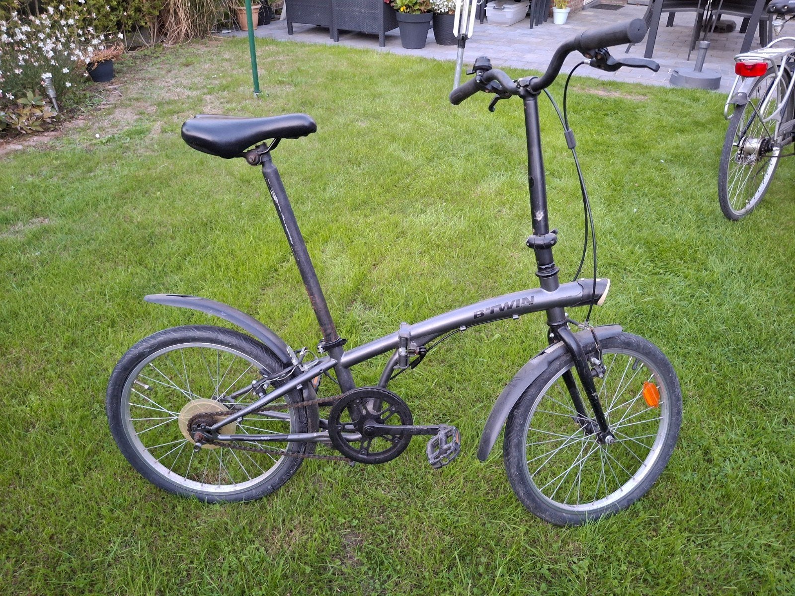 Plooifiets B-twin, Ophalen, Gebruikt, Velgrem