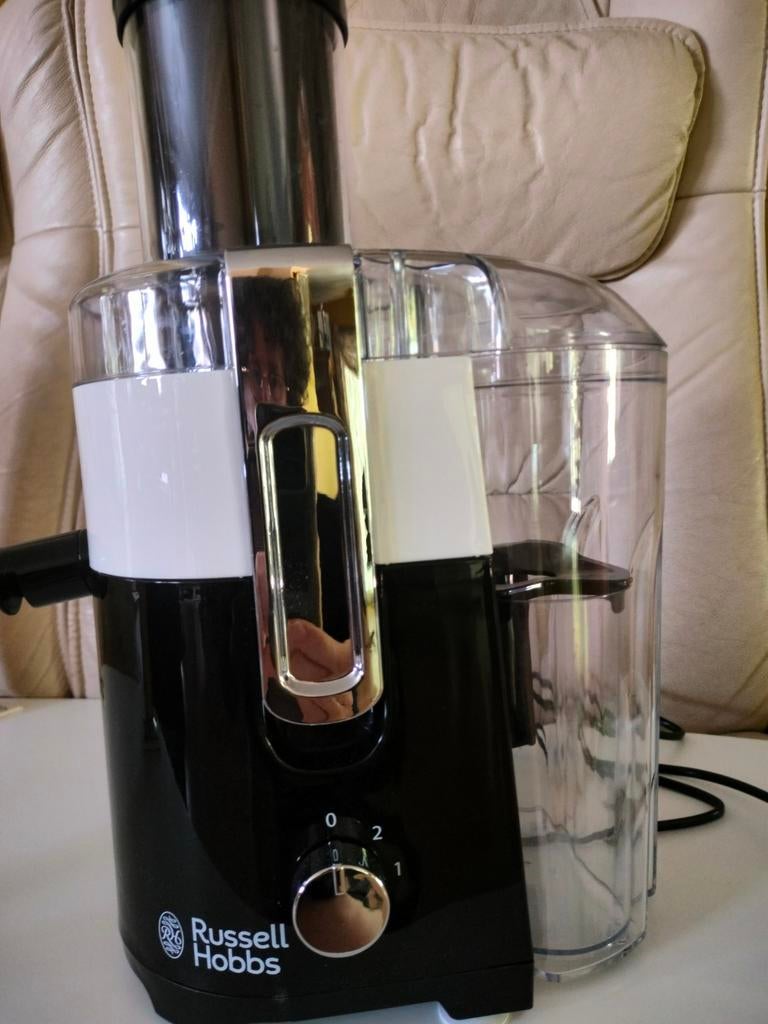 Russell Hobbs juicer, Enlèvement