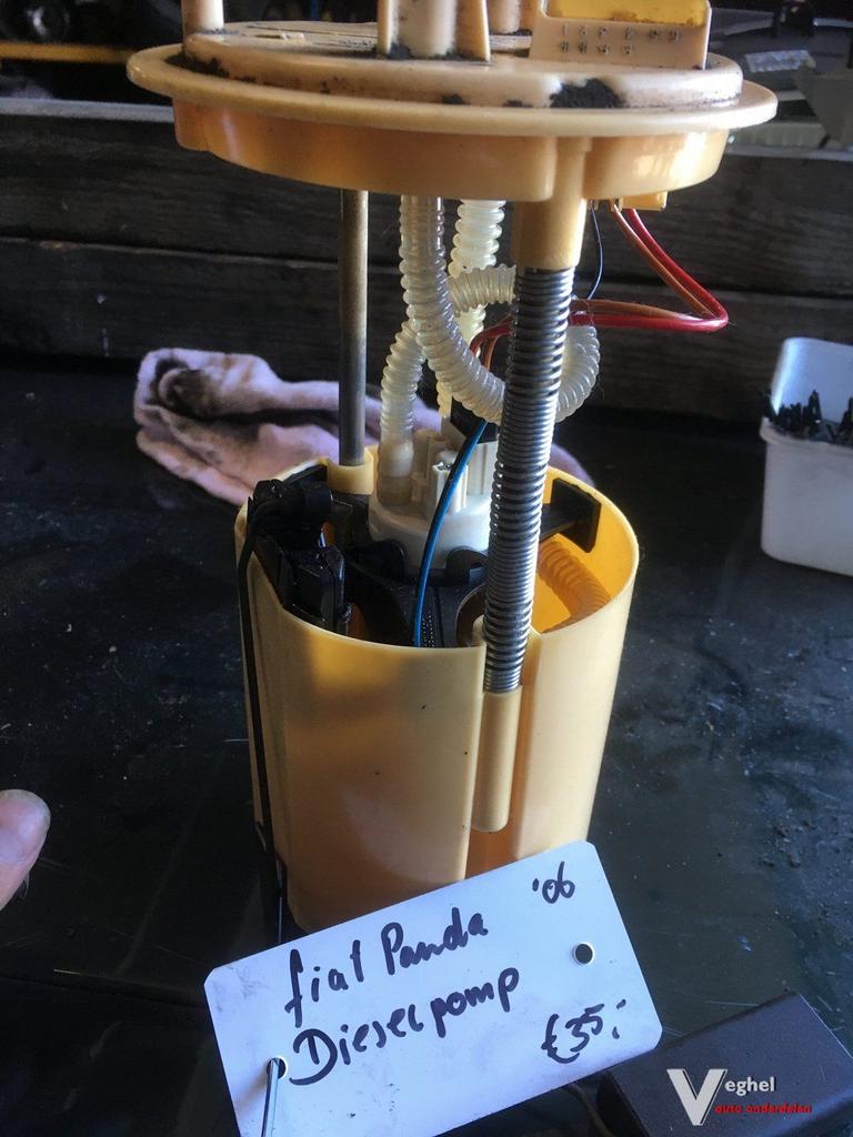 Fiat Panda '06 1.3 dieselpomp, Gebruikt, -, -, Ophalen of Verzenden