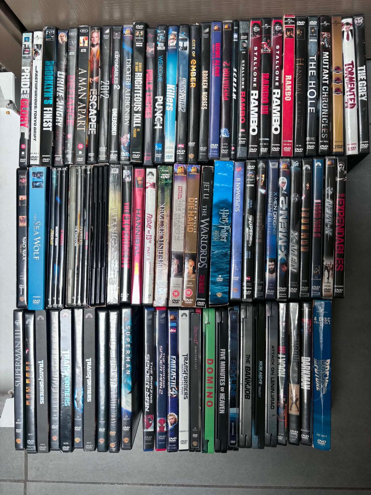 300 dvd, Enlèvement, Comme neuf