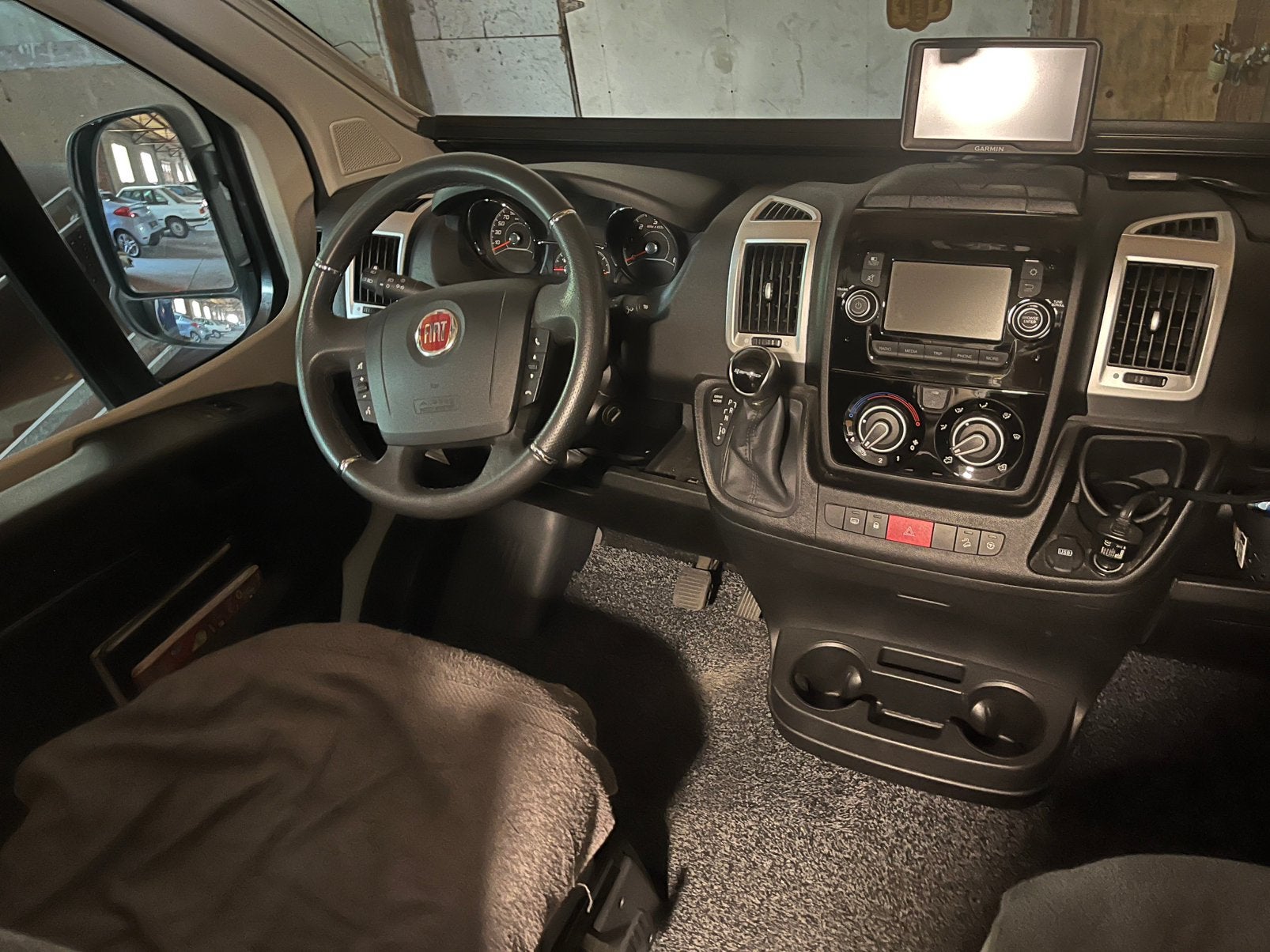Van camper, Caravans en Kamperen, Automaat, Buscamper of Camperbus, Fiat, Fietsendrager