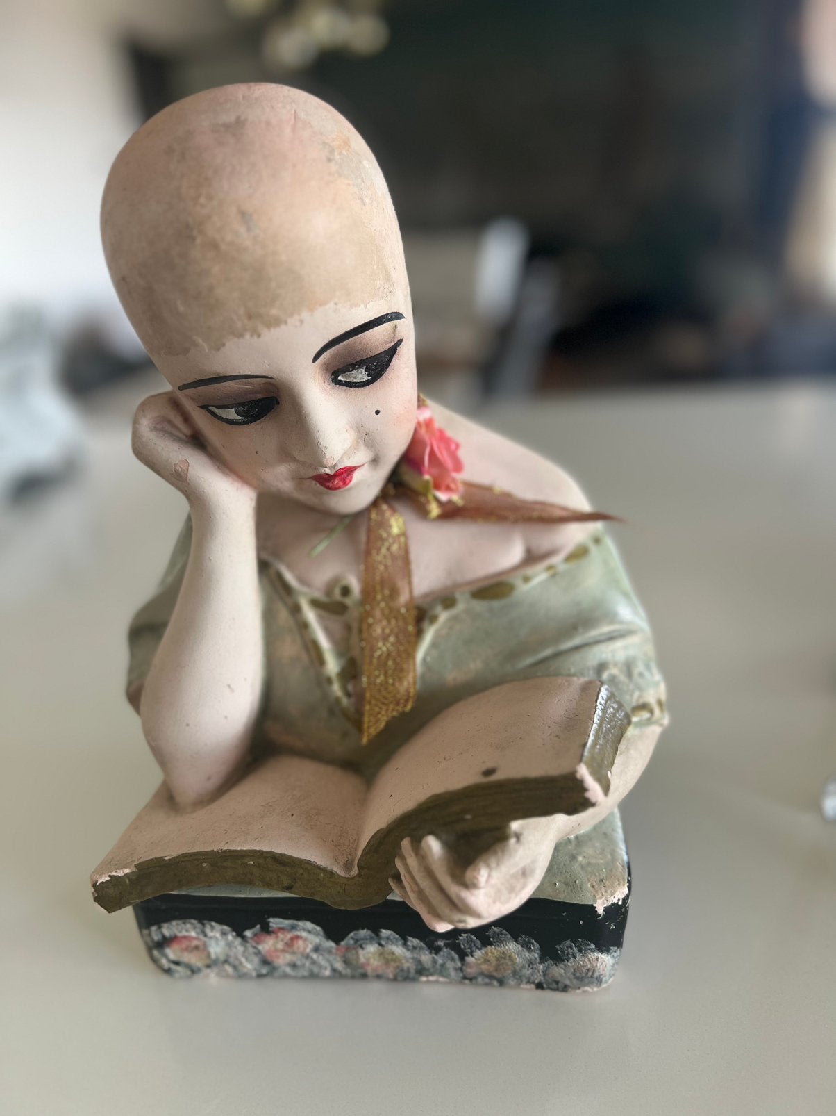 Art Deco buste/ 1930-1950/ La petite liseuse/ €59, Antiek en Kunst, Ophalen of Verzenden
