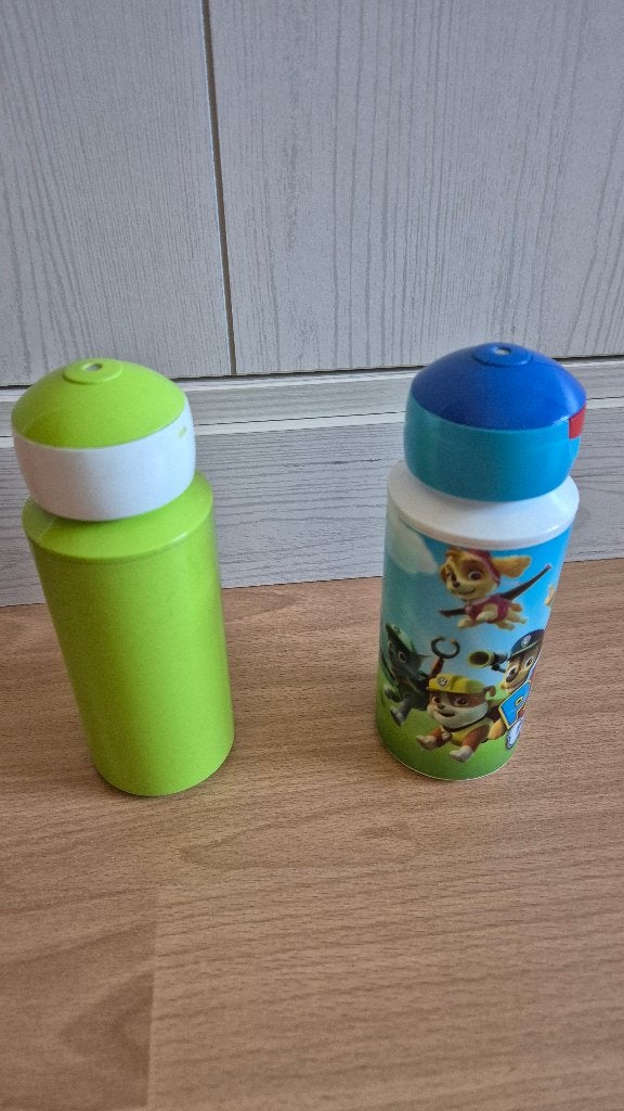 2 drinkflessen Mepal, Kinderen en Baby's, Ophalen, Zo goed als nieuw