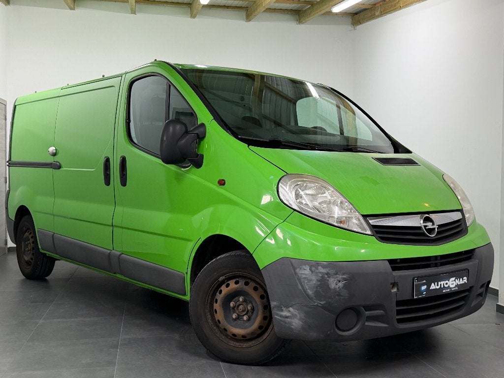 Opel Vivaro 2.0 CDTi Euro5 - 3 Place, Voorwielaandrijving, Euro 5, Stof, Zwart