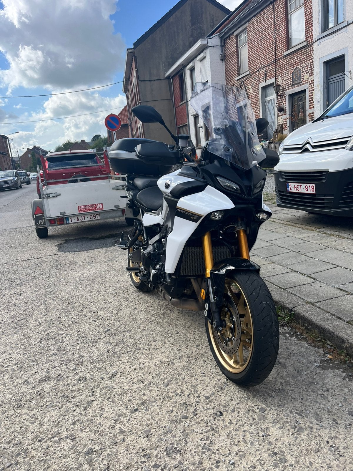 Yamaha tracer 9 gt, Permis Moto A, 3 cylindres, Éclairage LED, 900 cm³
