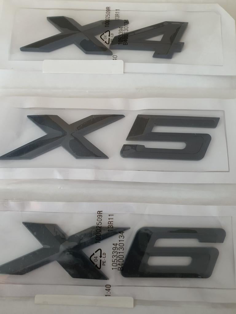Bmw X4 X5 X6 koffer logo's in het blinkend zwart, Auto-onderdelen, Ophalen of Verzenden, Nieuw, BMW
