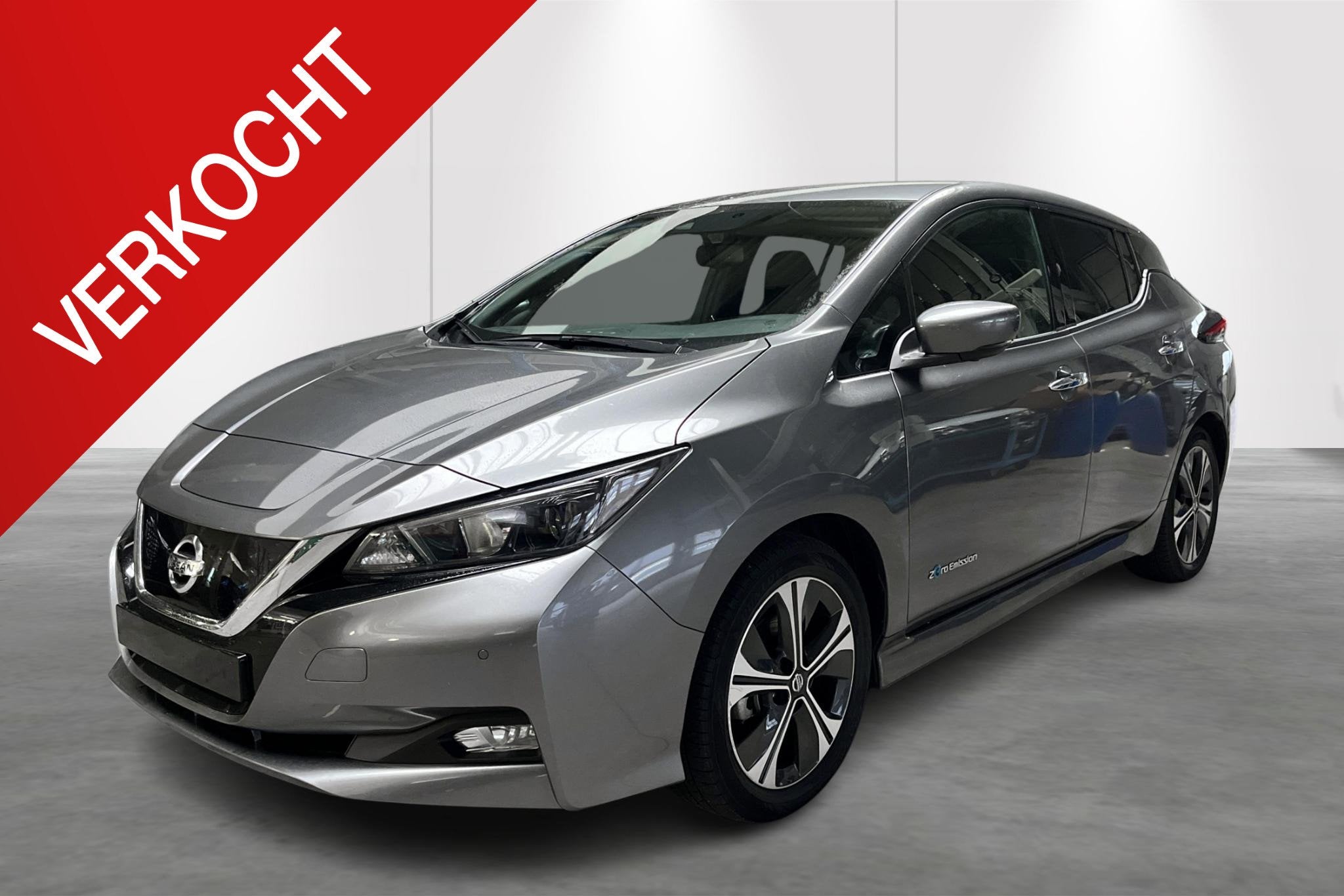 Nissan Leaf N-Connecta 40kWh (automatique), Autos, Argent ou Gris, Achat, 110 kW, Entreprise