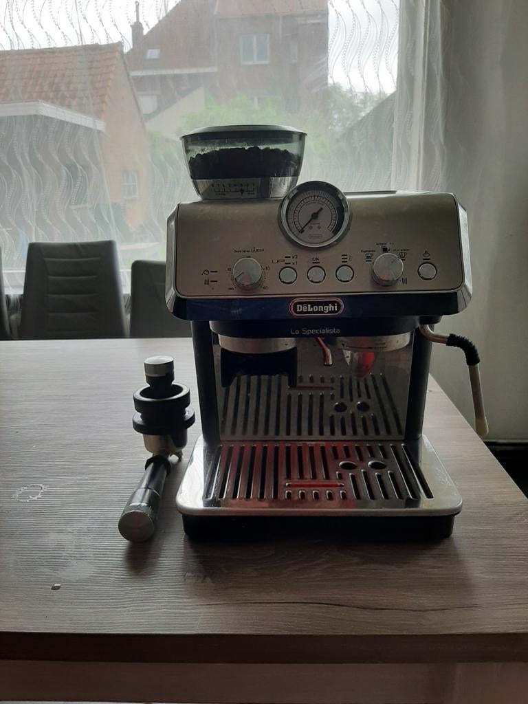 DeLonghi La Specialista espresso machine – perfecte staat –, Elektronische apparatuur, Koffiezetapparaten, Ophalen, Zo goed als nieuw