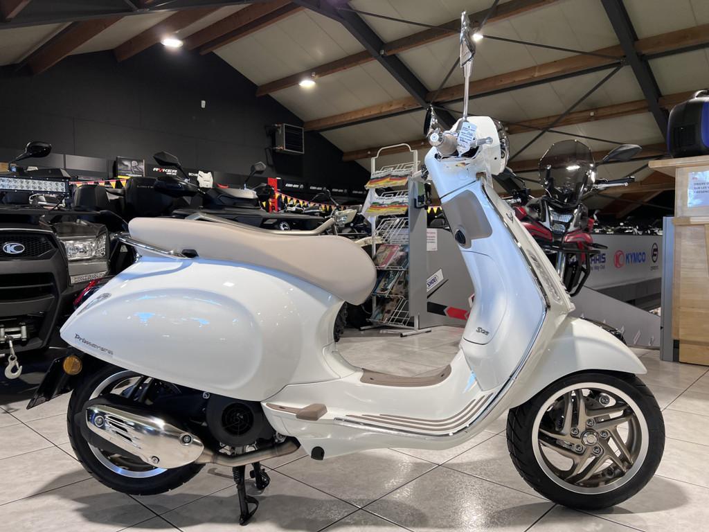 Vespa Primavera 125 S, Motoren, Motoren | Overige merken, Scooter, Bedrijf, 125 cc, 11 kW of minder