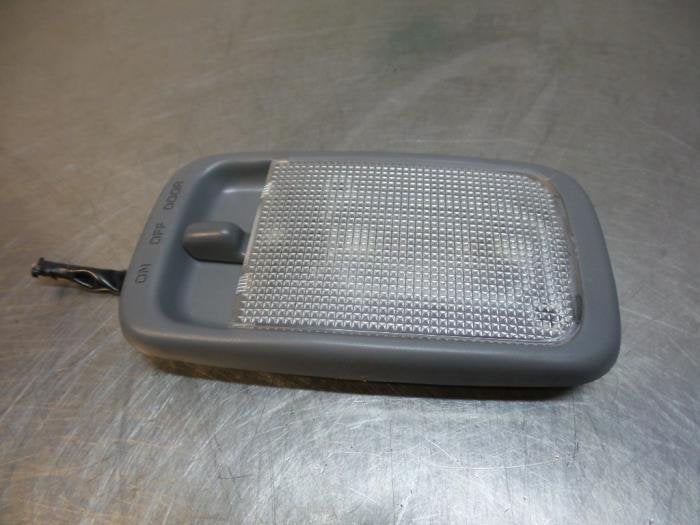 Binnenverlichting voor van een Toyota Carina (Carina E 92-), Auto-onderdelen, Gebruikt, -, -, Ophalen of Verzenden