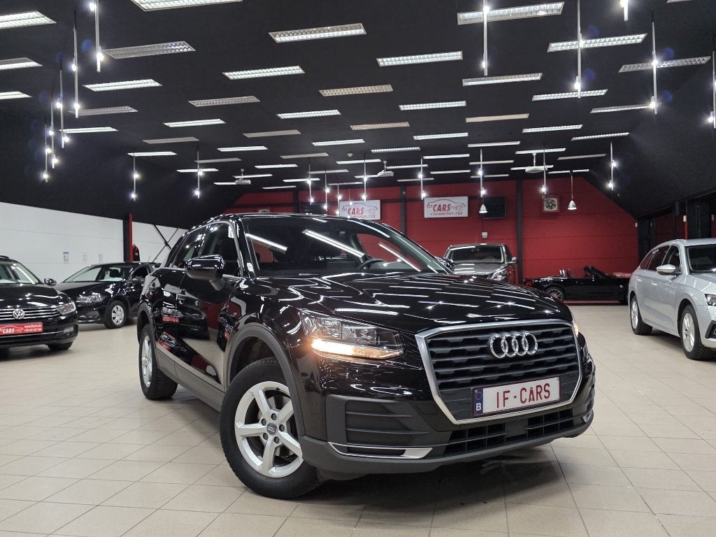 Design Q2 30 TFSI**57 000 km**Navigation**JANTES EN ALU**, Autos, Audi, Entreprise, Achat, Q2, ABS, Airbags, Air conditionné, Alarme