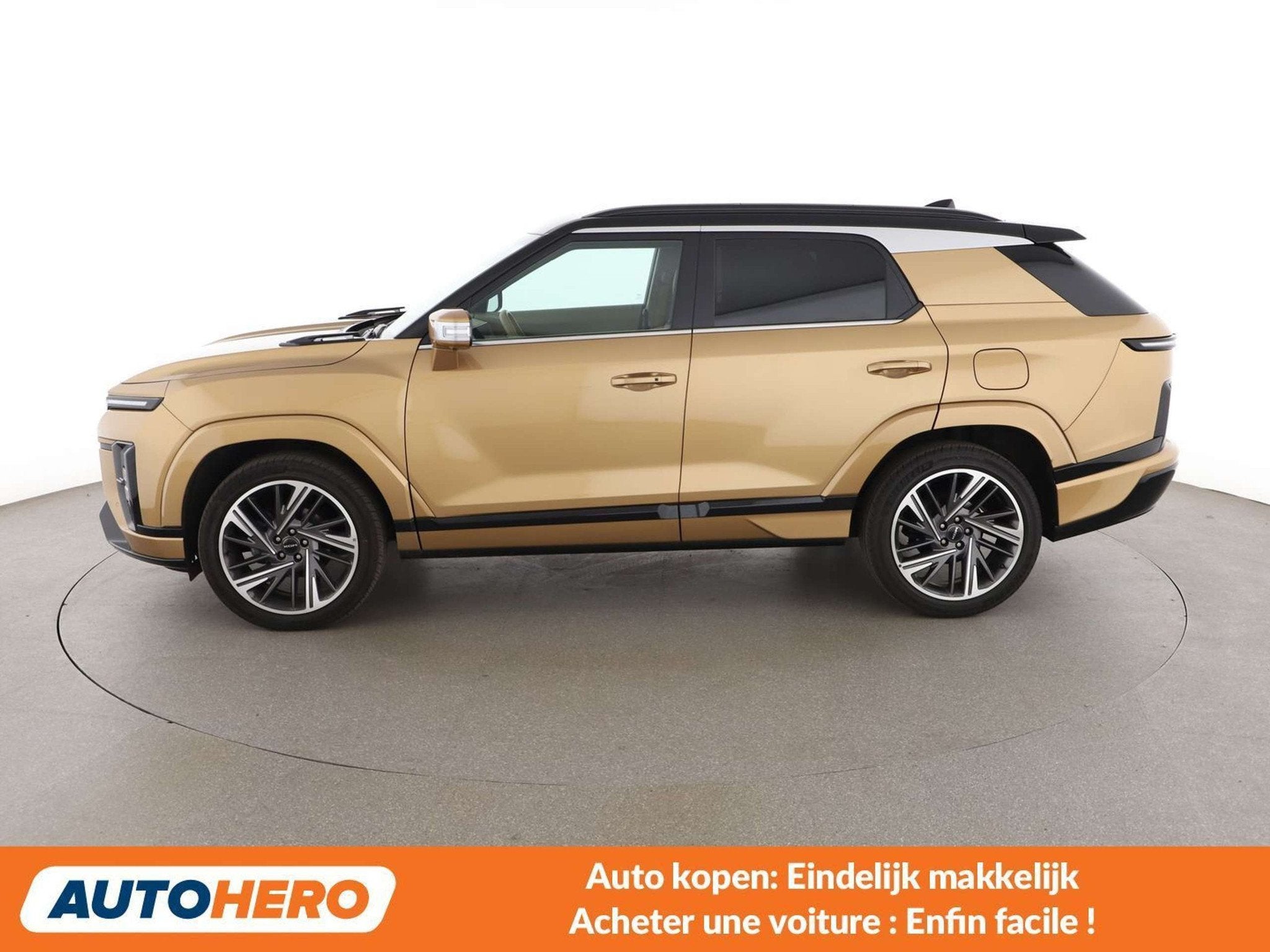 KGM Actyon 1.5 T-GDi Lux (bj 2025, automaat), 1497 cc, Gebruikt, Bruin, Adaptive Cruise Control