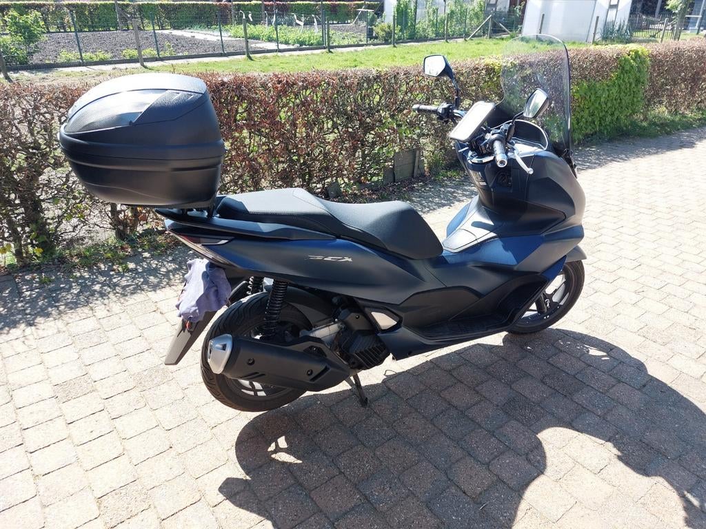 Honda PCX 125 cc, Motoren, Ophalen