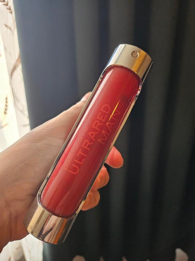 ULTRARED MAN, Collections, Enlèvement ou Envoi