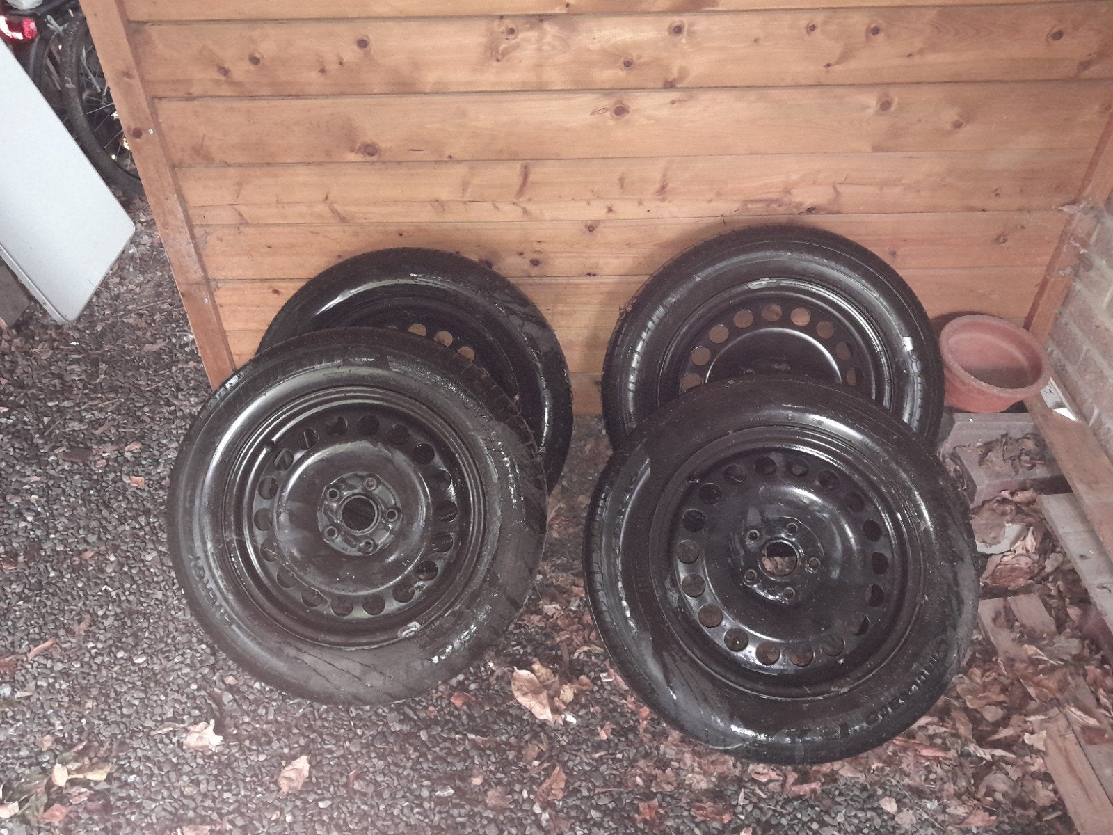 4 roues 16 pouces origines VW avec pneus été, Ophalen, Gebruikt