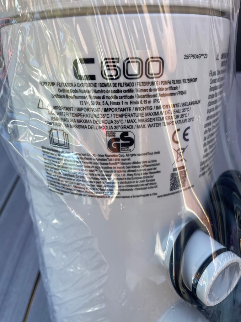 Pompe Intex C600 (2 271l/h), Enlèvement, Neuf