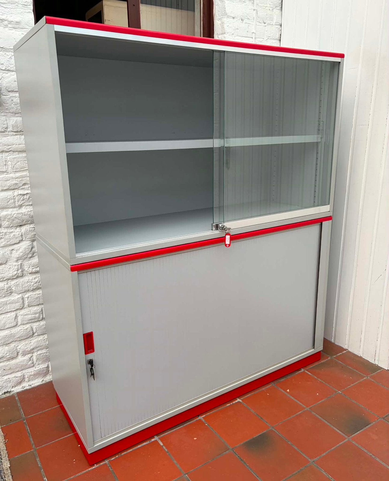 Meuble vitrine - meuble de bureau, Enlèvement, Utilisé