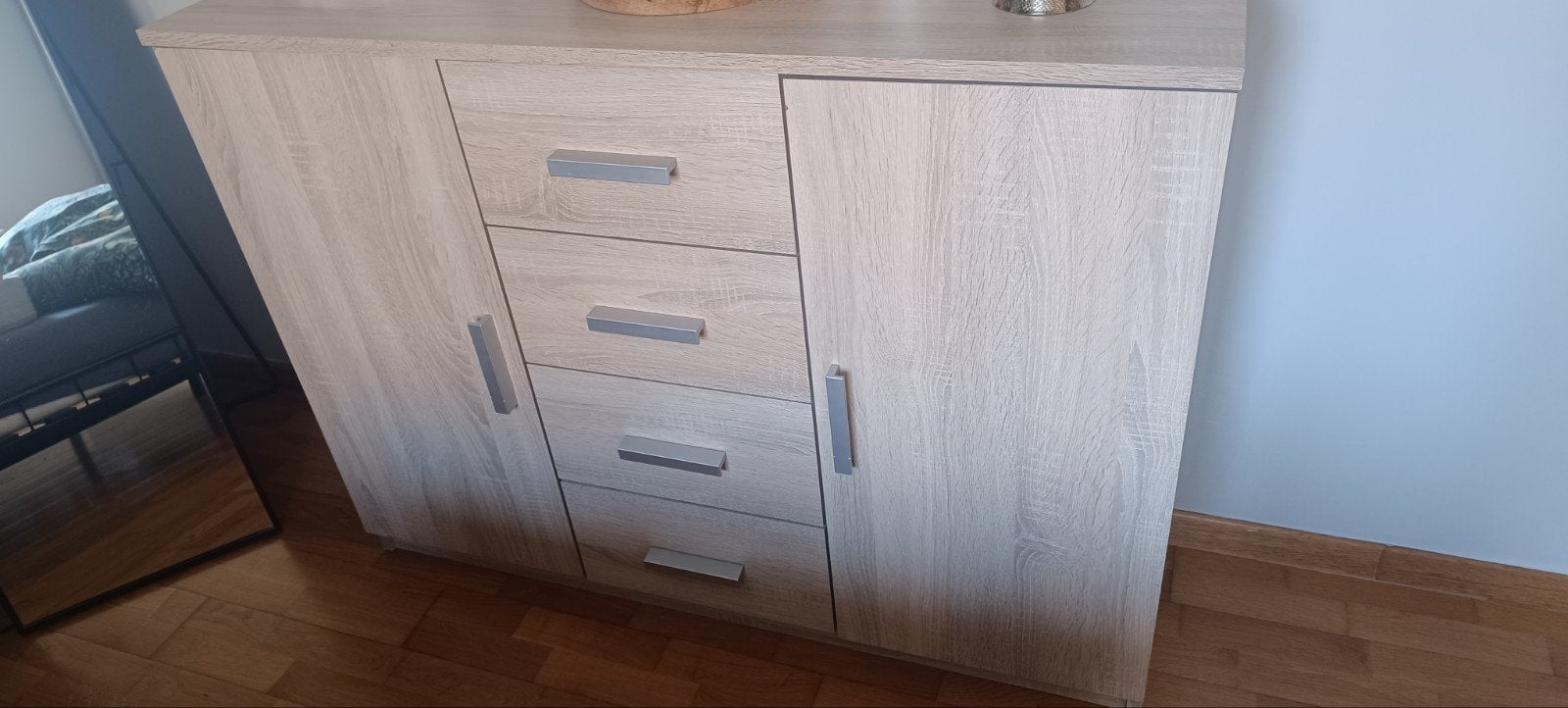 Kast kledingkast beuro en stoelen bed, Ophalen