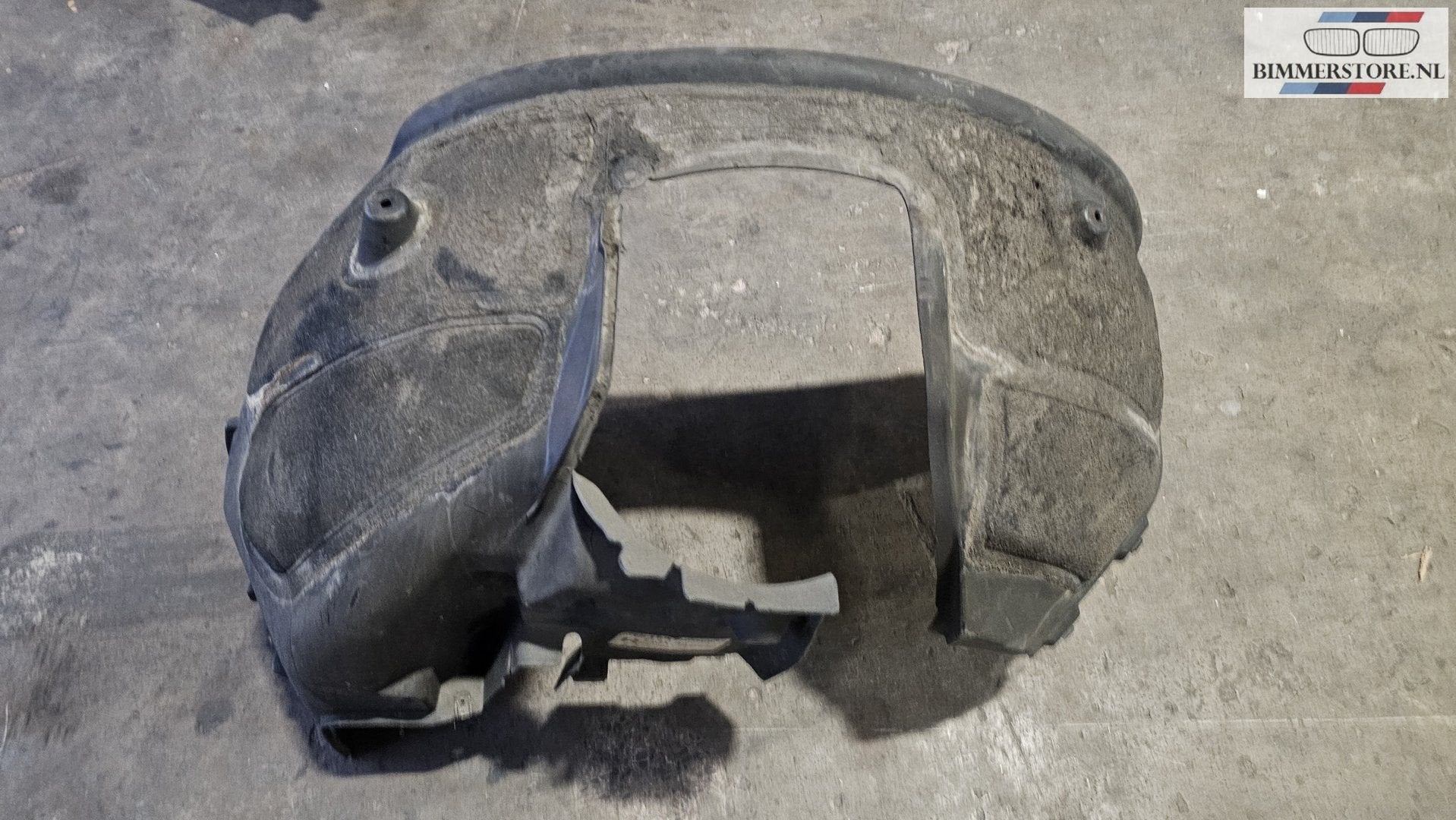 Binnenscherm modderkuip rechts BMW 5 serie E60 E61 517170337, -, Origine de la pièce connue, Utilisé, -