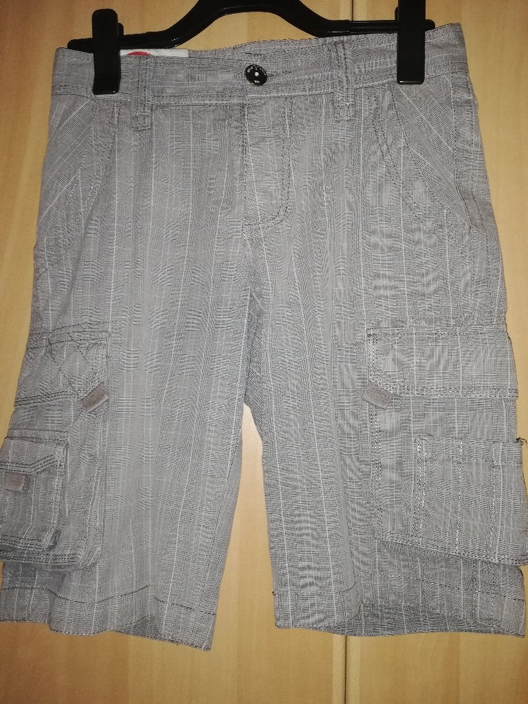 Herenshort maat smal, Kleding | Heren, Broeken en Pantalons, EDC, Ophalen of Verzenden, Zo goed als nieuw, Grijs