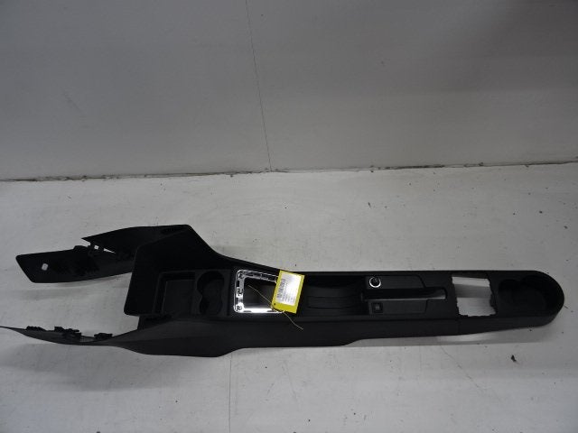CONSOLE CENTRALE Skoda Rapid Spaceback (01-2012/12-2019), Utilisé, Skoda