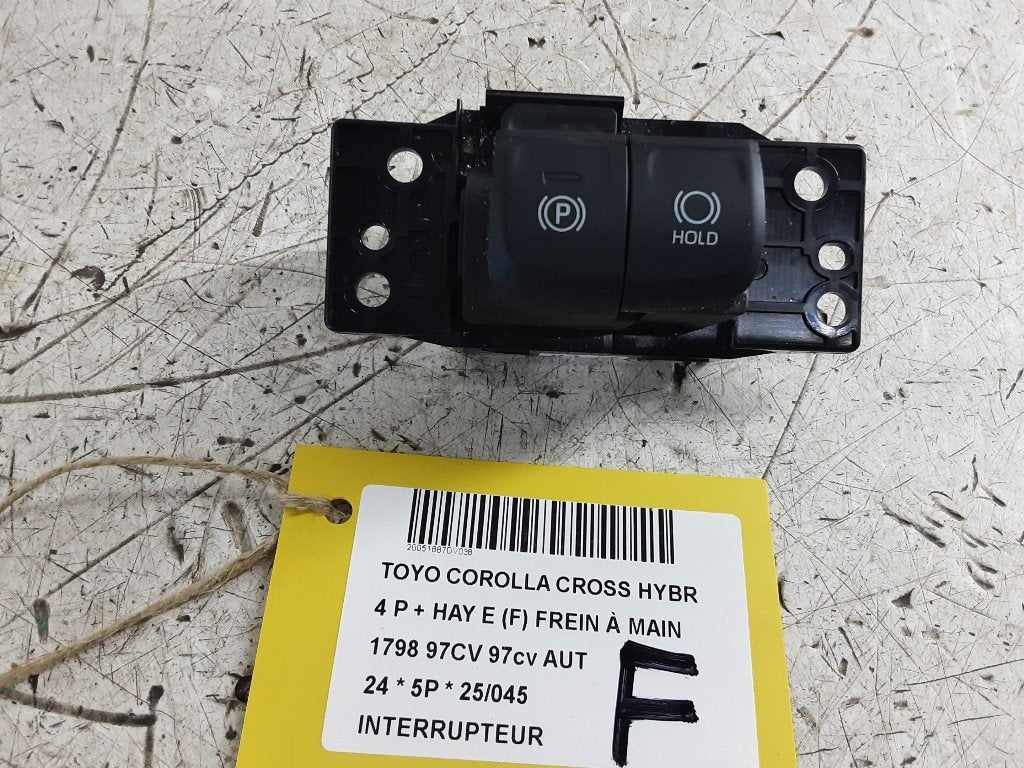COMMUTATEUR Toyota Corolla Cross (01-2020/-) (6590041A), Kundenbetreuung@toyota.de, Toyota, Utilisé, Toyota-Allee 2
50858  Köln, DE
