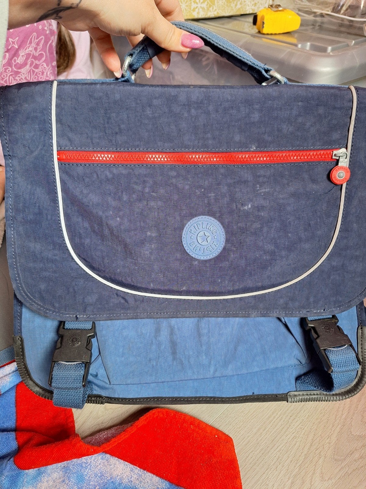 Cartable Kipling, Enlèvement ou Envoi