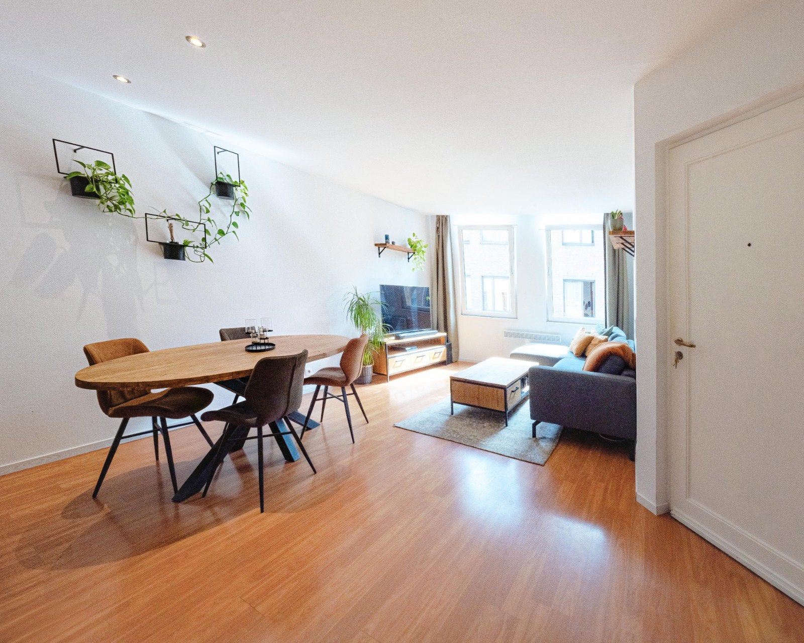 Ruim & instapklaar 1 slpk-appartement te Antwerpen Centrum, Immo, Antwerpen (stad), Verkoop zonder makelaar, 371 kWh/m²/jaar, Appartement