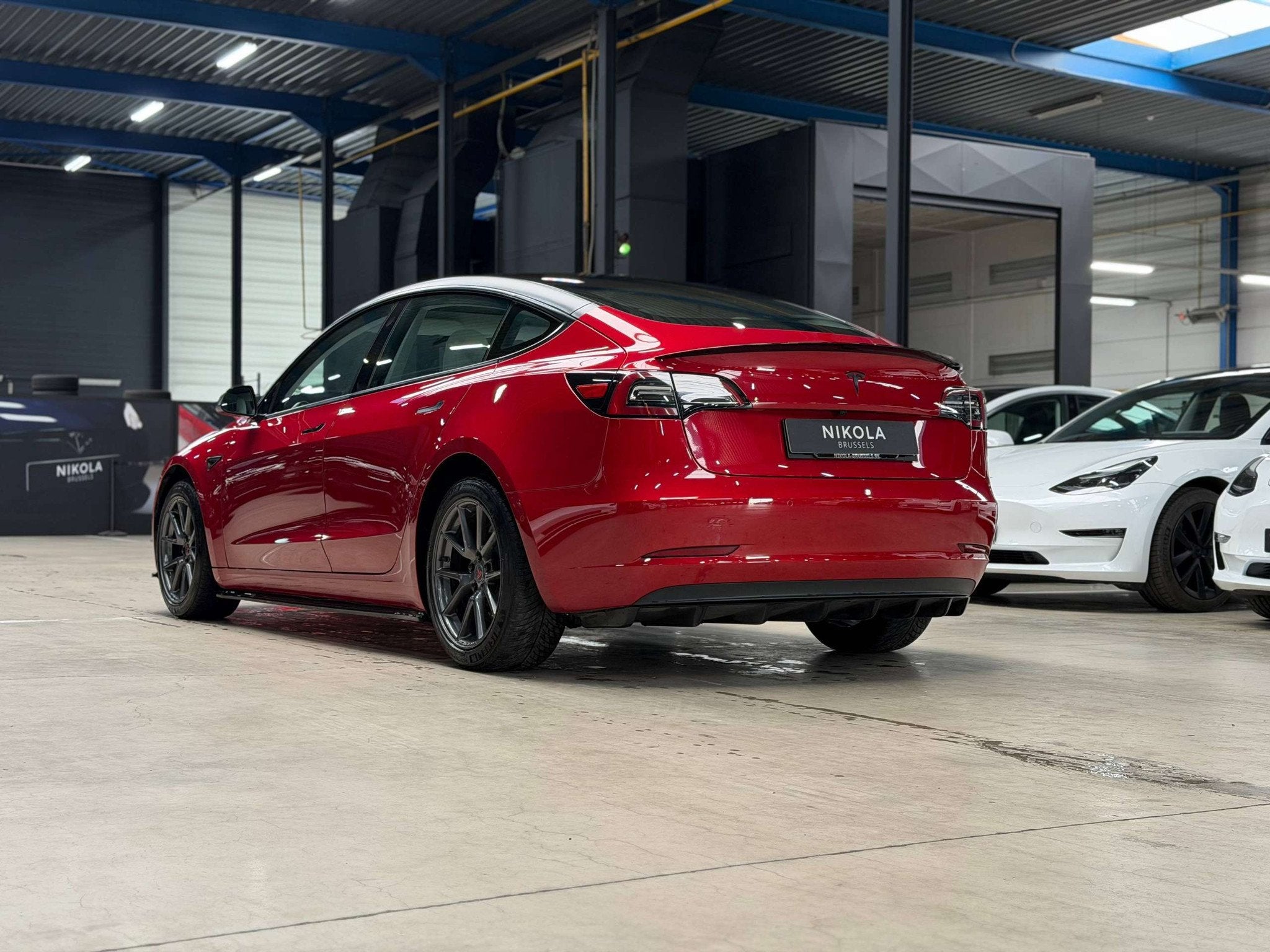 Tesla Model 3 MAXTON BODY KIT - LONG RANGE - ALL WHEEL DRIVE, Auto's, Tesla, Automaat, 4 deurs, Gebruikt, Vierwielaandrijving