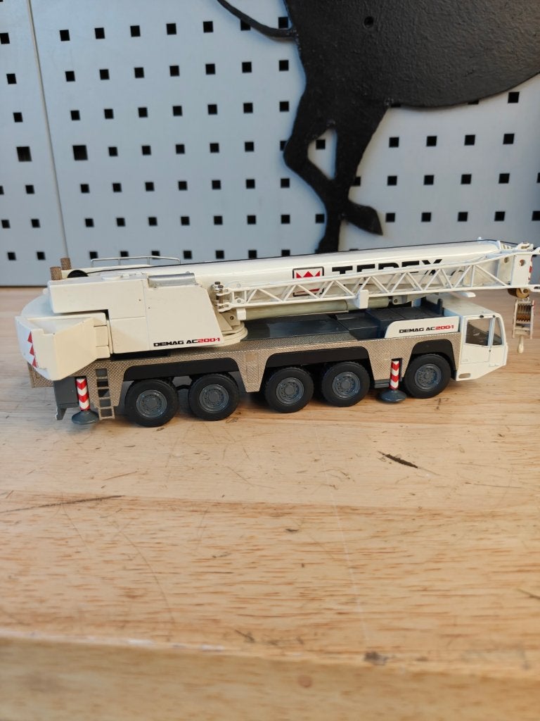 Modelbouw Modelbouw van 140 tons kraan Terex, Hobby en Vrije tijd, Ophalen, Zo goed als nieuw