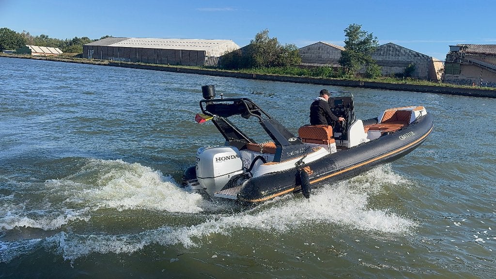 RIB 15 pers. – 200 PK Honda, incl. trailer – BTW aftrekbaar, Sports nautiques & Bateaux, Speedboat, 3 m, Démarrage électrique